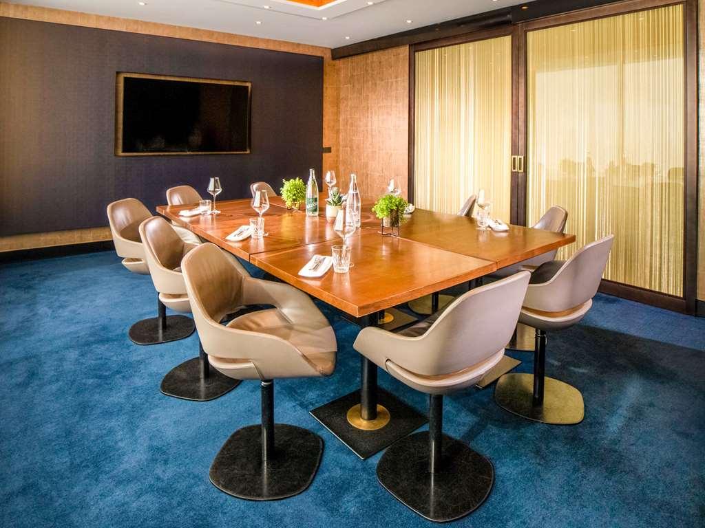 Sofitel Le Grand Ducal Hotel 5*